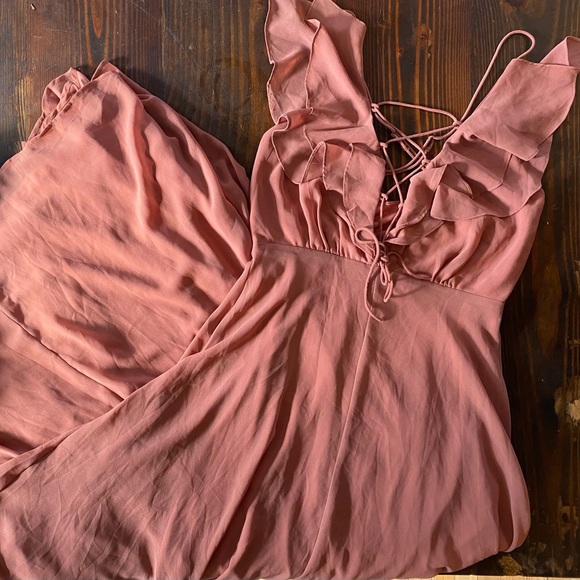 LuLu’s Meridith Dusty Rose Ruffled Lace-Up Maxi Dress - Picture 5 of 6